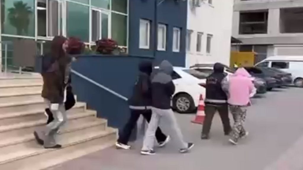 Hatay’da fuhuş operasyonu